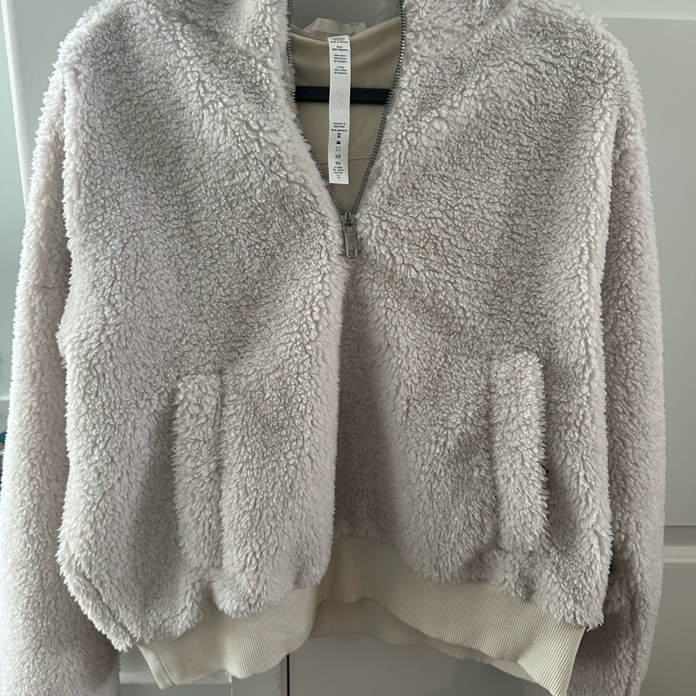 Lululemon Sherpa scuba half zip